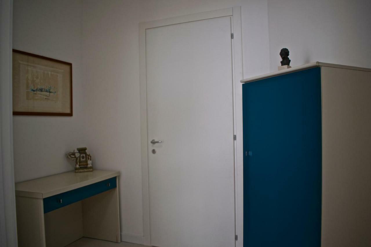 Apartamento Il Piccolo Attico In Centro Pozzallo Exterior foto